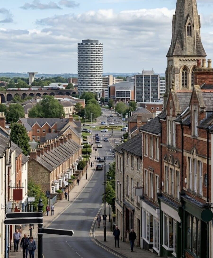 Swindon — Wiltshire atmosphere